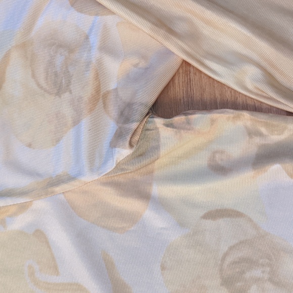 Vintage 70's white and yellow renaissance pattern disco shirt - Picture 10 of 11